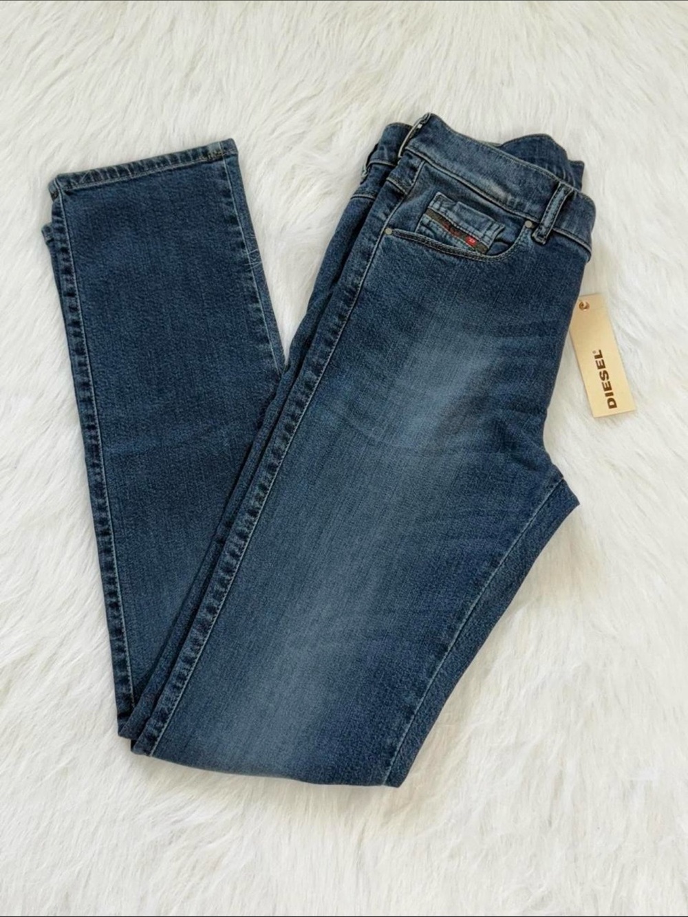 Diesel Women's Indigo Jeans.. Size 27
